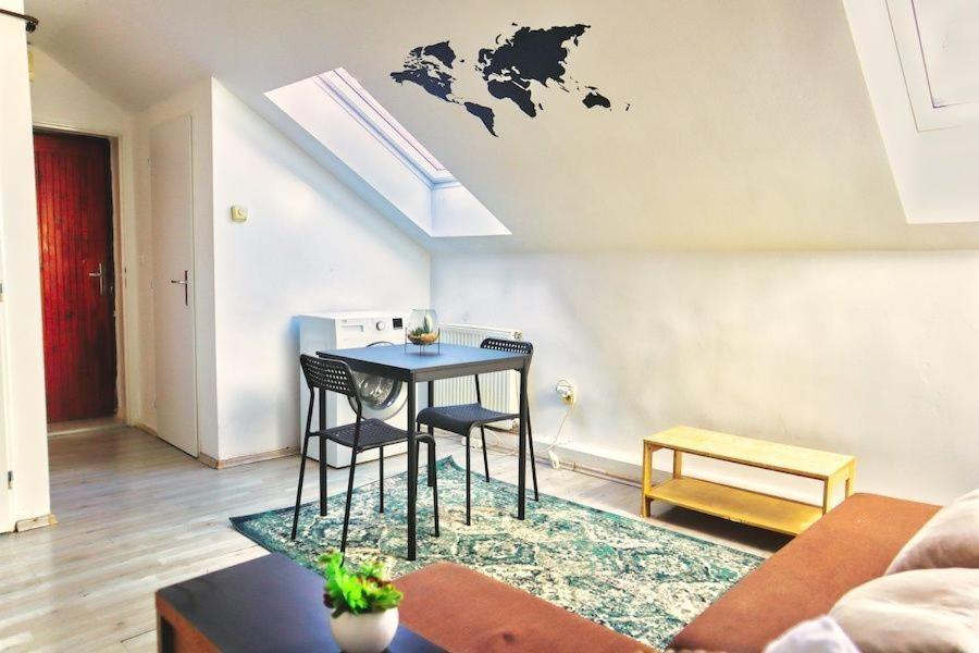 C Private Room In City Center In Bratislava Exteriér fotografie