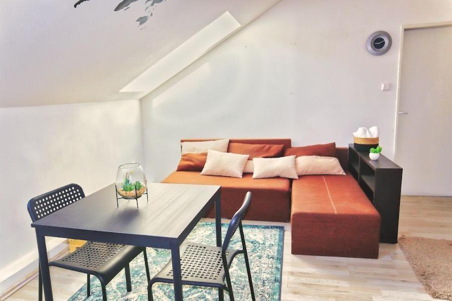 C Private Room In City Center In Bratislava Exteriér fotografie